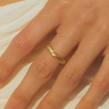 Load image into Gallery viewer, Adjustable Hammered Gold-Plated Ring
